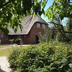 Ferienhaus Schroeders House House 1c *